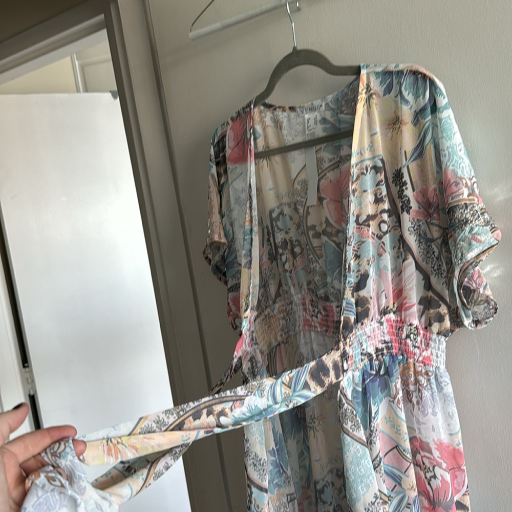 Spring floral duster, tie front, short sleeved, ruffle trim - Picture 6 of 8